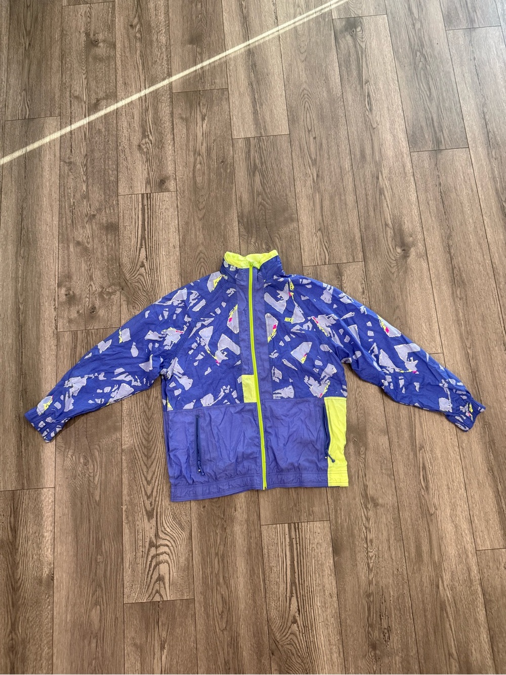 Nike Elite Vintage 90’s Style Full Zip Windbreaker Men’s Size: Small Jacket